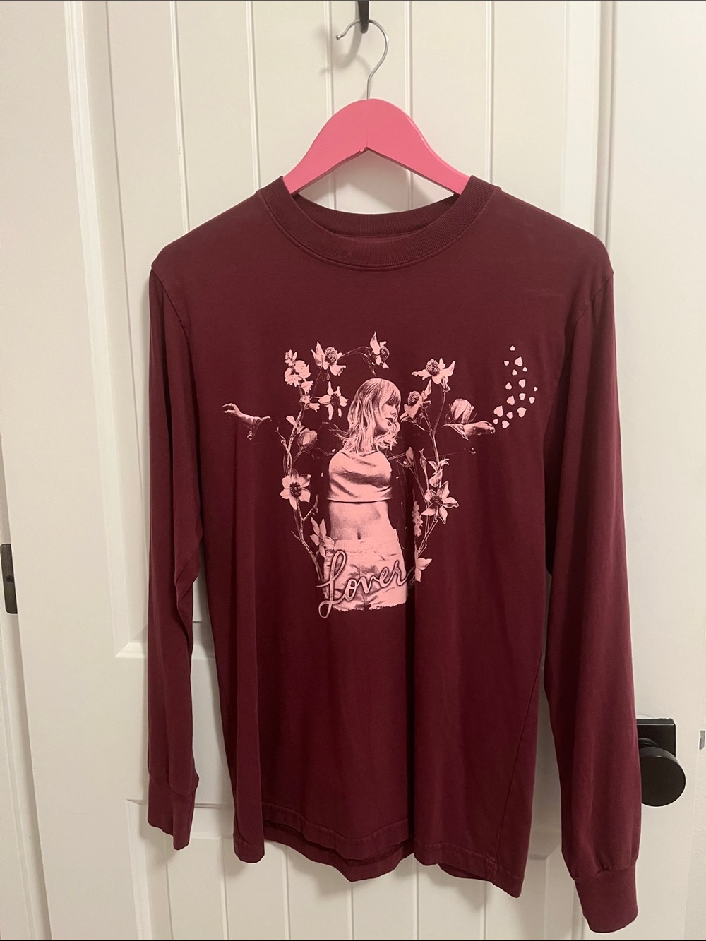 Taylor Swift Lover Graphic Long-Sleeve shirt S